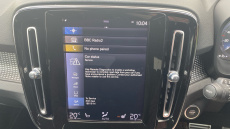 Volvo Xc40 2.0 T4 R DESIGN Pro 5dr AWD Geartronic Petrol Estate